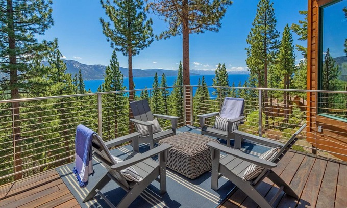 Incline Village Casa | Mountain Retreat - Incline Village Lakeview - TLUXP