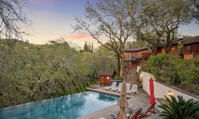 Larkfield-Wikiup Casa | Peaceful Mountain Retreat: Heated Pool, Pool Table, Hot Tub, Gigabit Internet