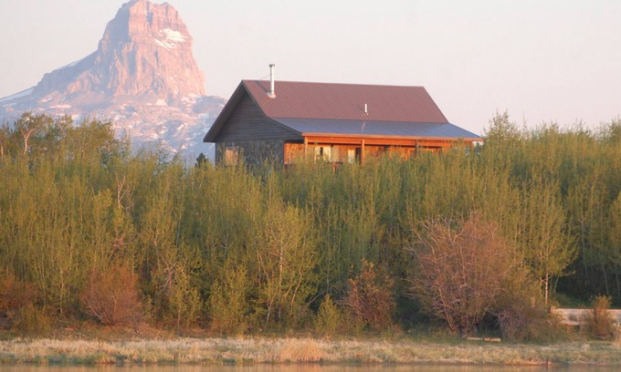 Babb Casa | ¡Abre la puerta a tu aventura en Montana!