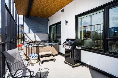 Revelstoke Apartamento | Mountain Revelation by Revelstoke Vacations