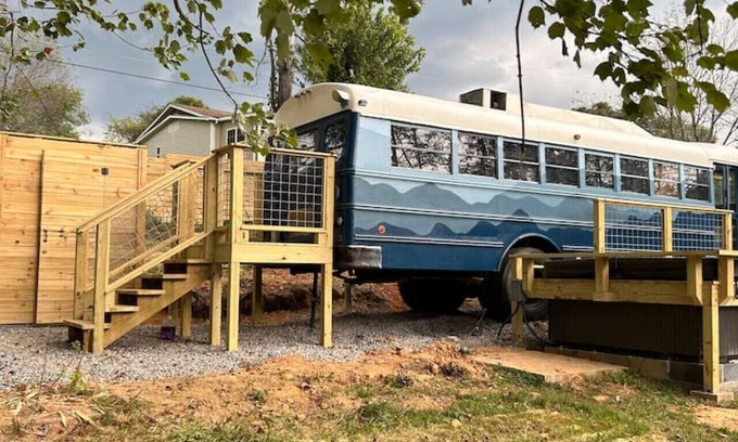 Candler Casa | Mountain SchoolBus w HotTub