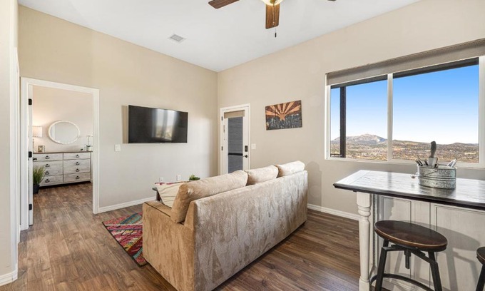 Prescott Casa | Mountain Twilight