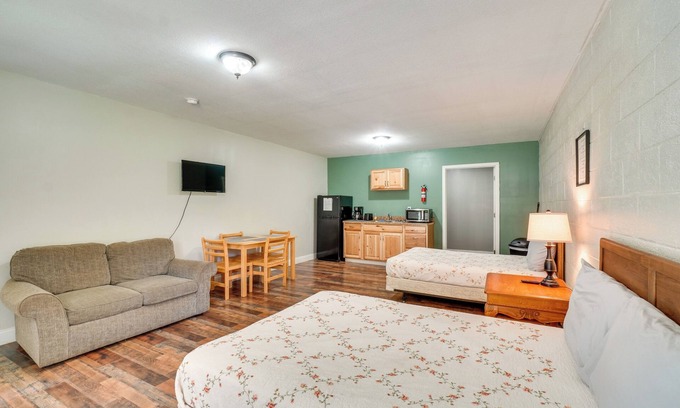 Briceville Apartamento | Mountain-View Briceville Studio: Pets Welcome!