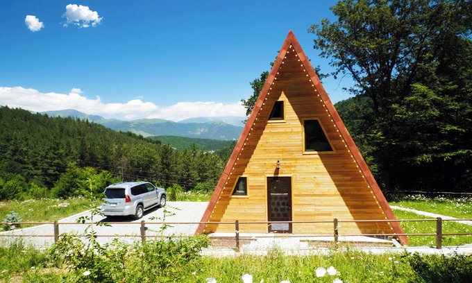 Dilijan Cabina | Mountain View Cabin in Forest, Ankyun