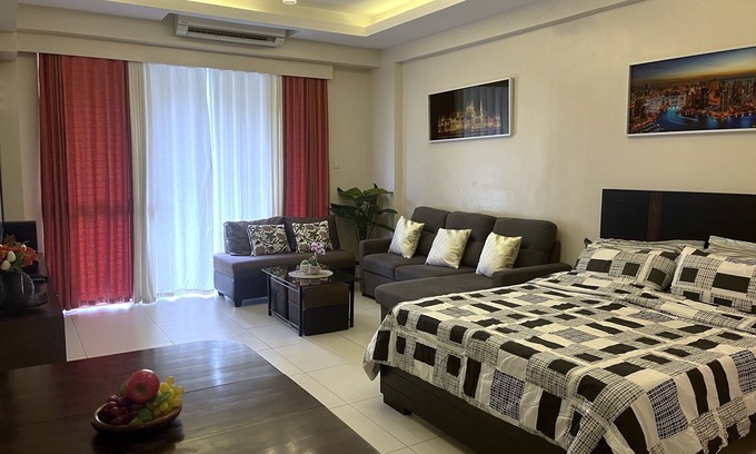 Nasugbu Condominio | Mountain view Family-Friendly 1-BR condo with WiFi at Pico de Loro, Nasugbu