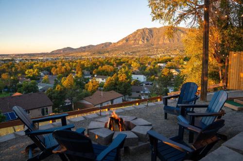 Cheyenne Meadows Casa | Mountain Views Climbing wall Mini Golf Hot tub