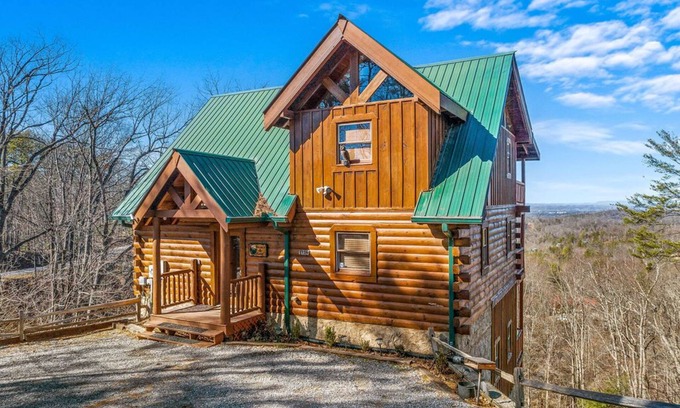 Gatlinburg - Pigeon Forge Cabina | Vistas a la montaña / 3 Master Suites apartadas con jacuzzi y baño completo