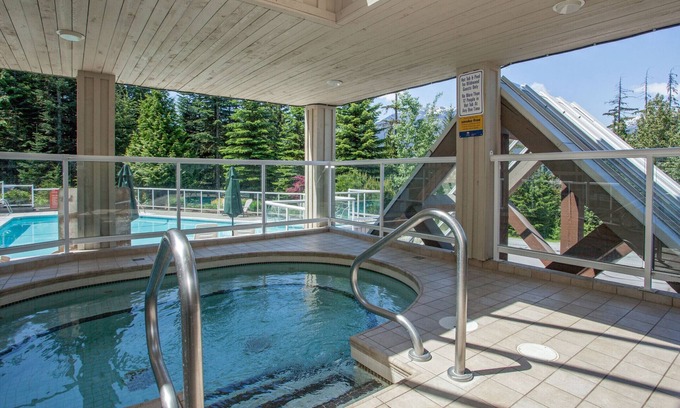 Blackcomb Condominio | Mountainside 2Br / 2Ba - Bañera de hidromasaje / piscina / estacionamiento gratuito