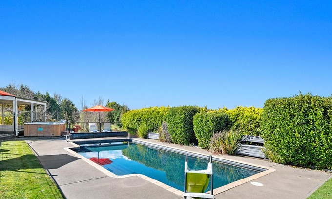 Acacia Bay Casa | Mountviews Lodge