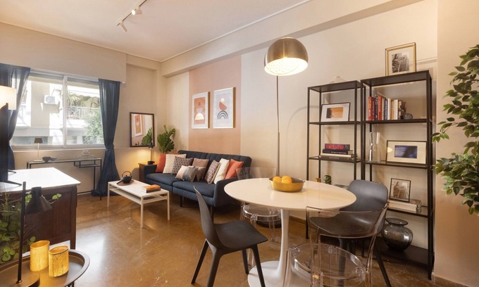 Pasalimani Apartamento | Moutsopoulou66 · Marina Zeas apartment by the sea