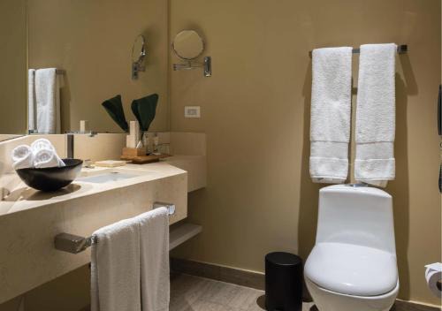 Calle 26 Hotel | Movich Buro 26