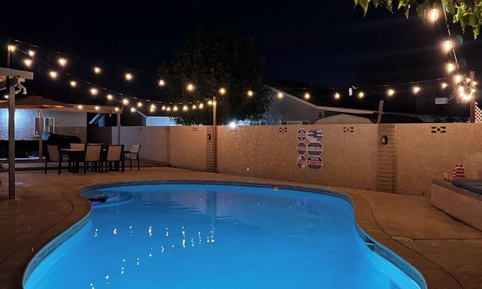 NE - Sterling Casa | Movie theater/POOL 3bed 3 bath