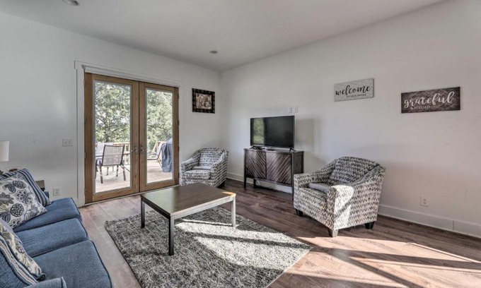 Mount Juliet Casa | Mt Juliet Home Steps to Old Hickory Lake!