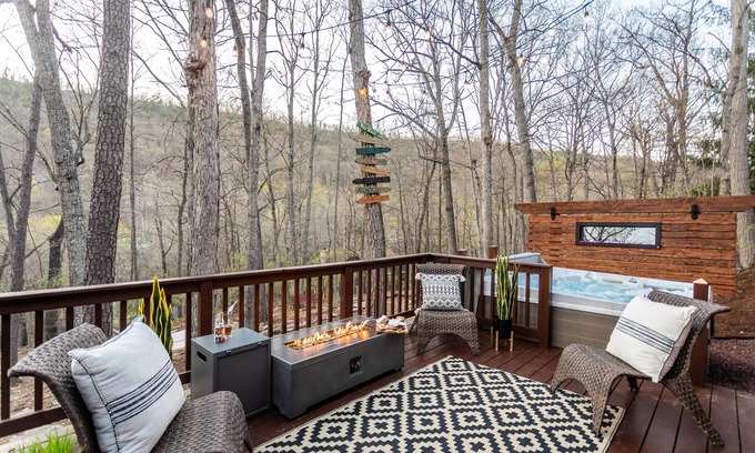 Massanutten Casa | Mt. RelaxCATION~on resort~hottub~pool table~arcade