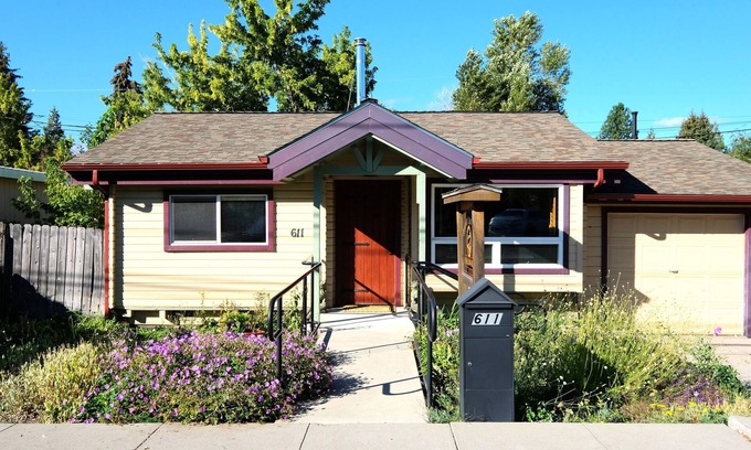Mount Shasta Casa | Mt Shasta's Stargazer Cabin