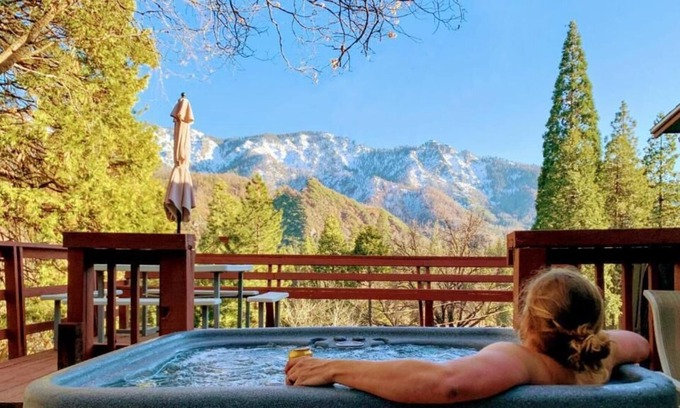 Springville Casa | Mt. View Hot Tub, Amazing Sequoias Retreat