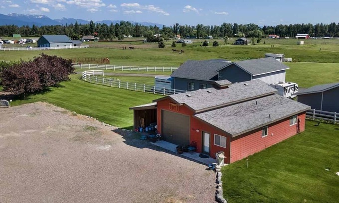 Kalispell Casa | Start Your Glacier Park Adventure Here!