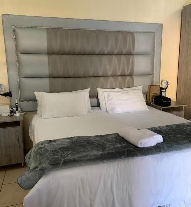 Musina Casa | Mudix Royal Palace Guest Lodge