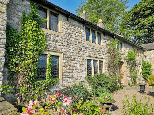 Castleton Casa | Mullions Cottage