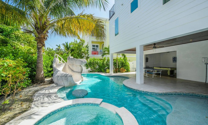 Bradenton Beach Casa | Island Sol - Nueve Habitaciones Casa, Capacidad 22