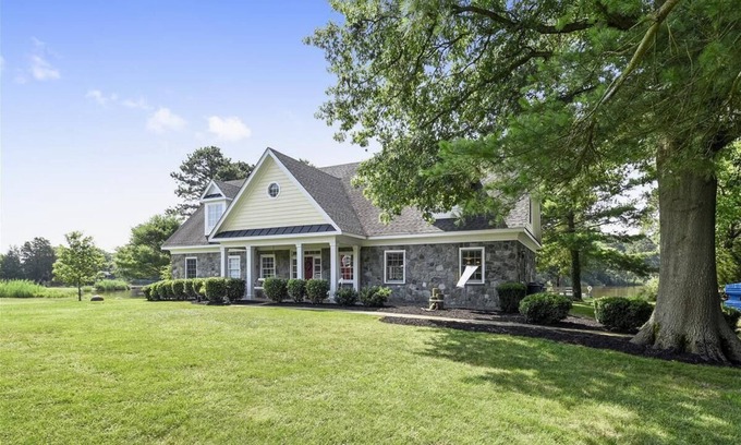 Cambridge Casa | Waterfront Retreat w / Pool Perfect for Multi-generational Families Booking 2020