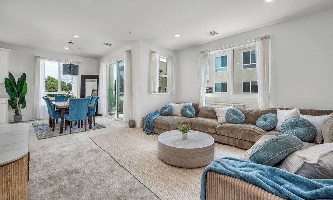 North Hills East Casa | Multi-Level Corner Home in Prime Gated Community