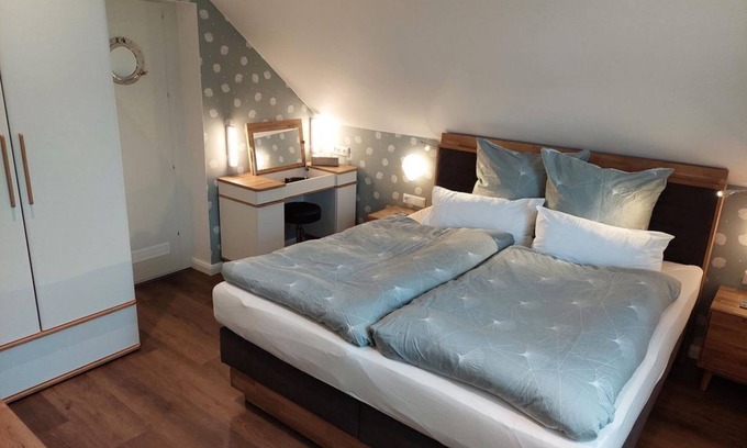 Tossens Cabaña | Muschel-zimmer - Ferienzimmer Villa Küstenwind