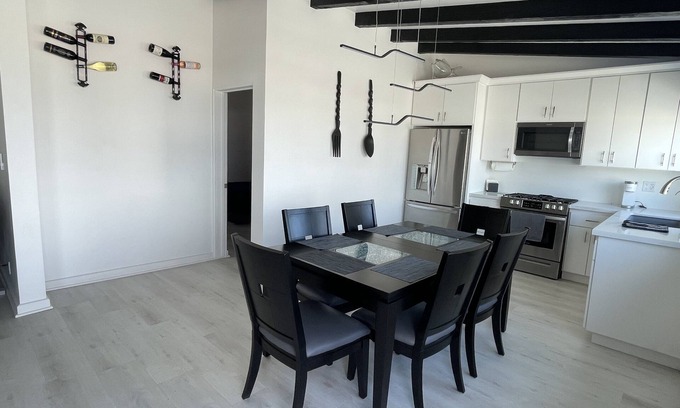 Nueva Espana Casa | Stunning Modern Ocean View Beach House