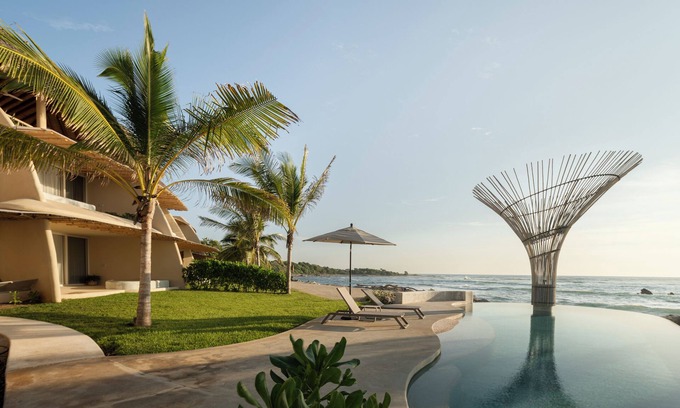 La Union de Isidoro Montes de Oca Condominio | Beachfront Condo Los Panchos in Playa la Saladita / Coco 101