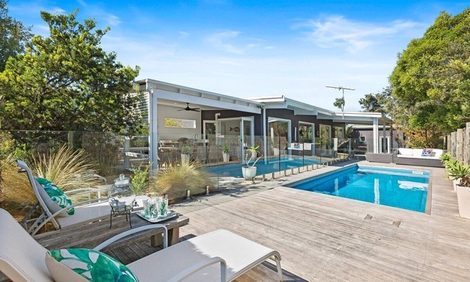 Blairgowrie Casa | My Blue Waters - Family friendly holiday home with pool in Blairgowrie.
