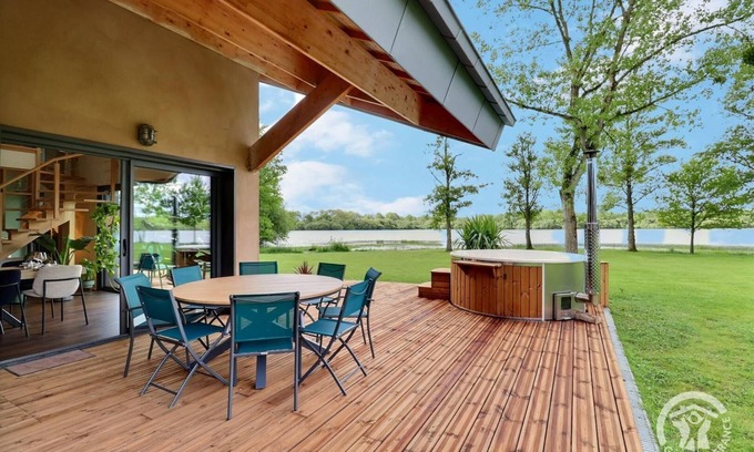 Gosne Casa | My Cottage in Canada
