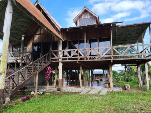 Katira Casa | My Country House Paradise, Rio Celeste!