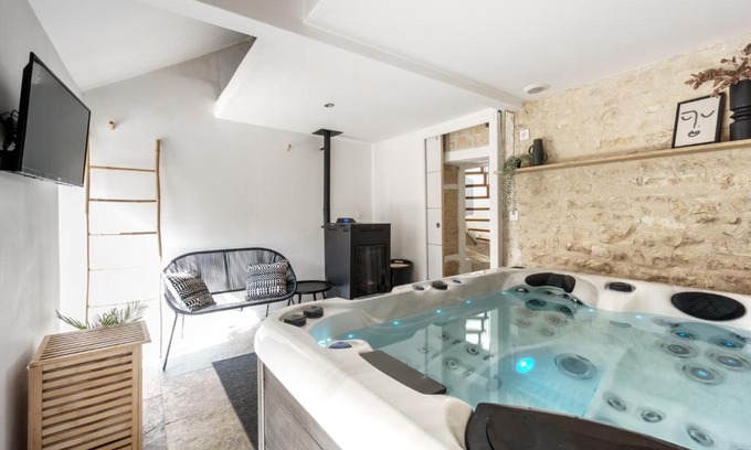 Chateauroux Casa | My Home Prestige/SPA Privatif