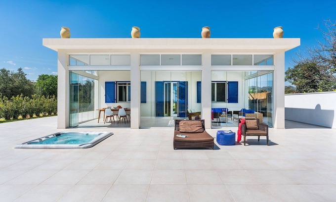 Gallina Villa | Villa en Avola con 3 habitaciones, capacidad 6