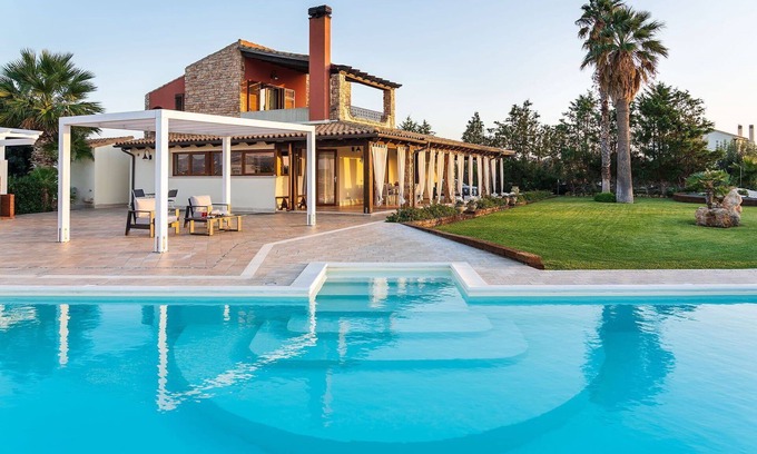 Paceco Villa | Villa en Paceco con 5 habitaciones, capacidad 9