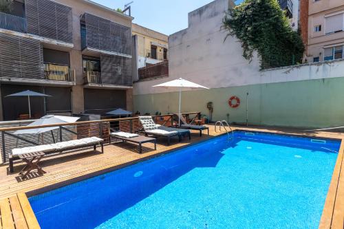 la Vila de Gracia Apartamento | My Space Emirates - Bright Apartment in Gracia with shared Pool