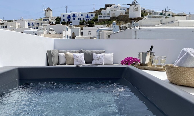 Mykonos Casa | Mykonos 22, Superb Town Penthouse with Jacuzzi Spa