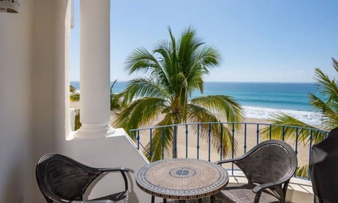 San Jose del Cabo Condominio | Mykonos Bay Resort at Zippers Surf Break
