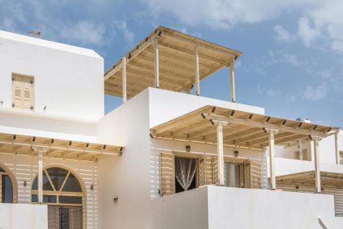 Ios Casa | Mylopotas Apartments with Sea View
