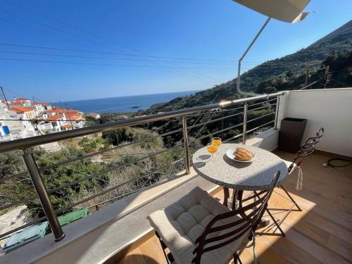 Velanidia Apartamento | Myrtoan Sea View Apartment