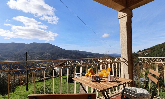 Portela de Santa Eulalia Casa | MyStay - Casa do Carmo