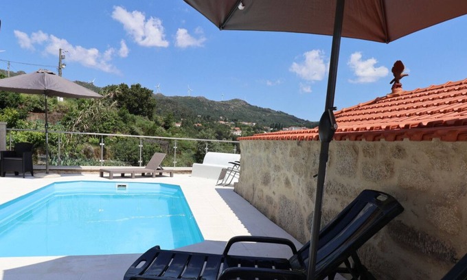 Tondela Casa | MyStay - O Palheiro | One-Bedroom House