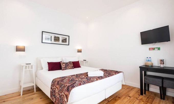 Uniao de Freguesias do Centro Hotel | Studio with Terrace - MyStay Porto Centro