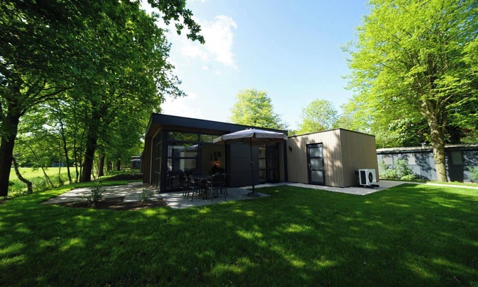Kaatsheuvel Casa | Chalet with 2 bedrooms and a dishwasher
