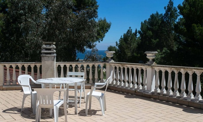 Numana Apartamento | N144 - Numana, wonderful four-room apartment 100m from the sea