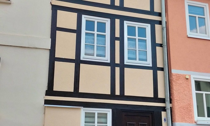 Bad Frankenhausen/Kyffhauser Casa | Narrow & tall - Welcome to the narrowest house in Bad Frankenhausen