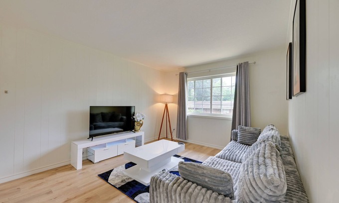 Nacogdoches Condominio | Nacogdoches Condo Half-Mi to SFA: Pets Welcome