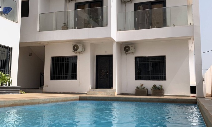 Kotu Apartamento | African Amani : meaning peace and tranquility. Two bedroom Apartment