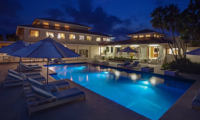 Cocoplum Complejo | Naïa Resort and Spa