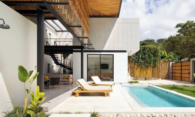 Playa Hermosa Cobano Villa | Naia Surf Villa East Walk